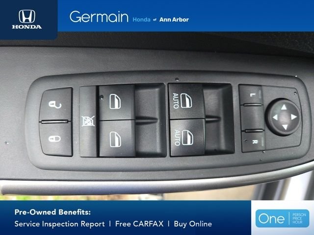 Used 2020 Billet Silver Metallic Jeep Latitude Plus image 42