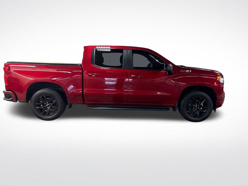 Used 2022 Cherry Red Tintcoat Chevrolet RST image 7