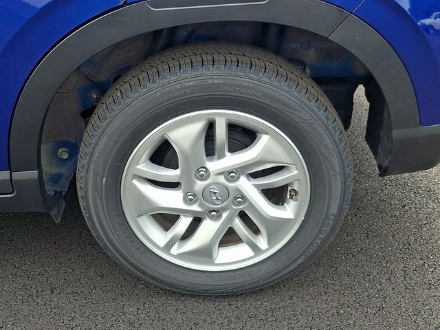 Used 2022 Blue Hyundai SE image 28