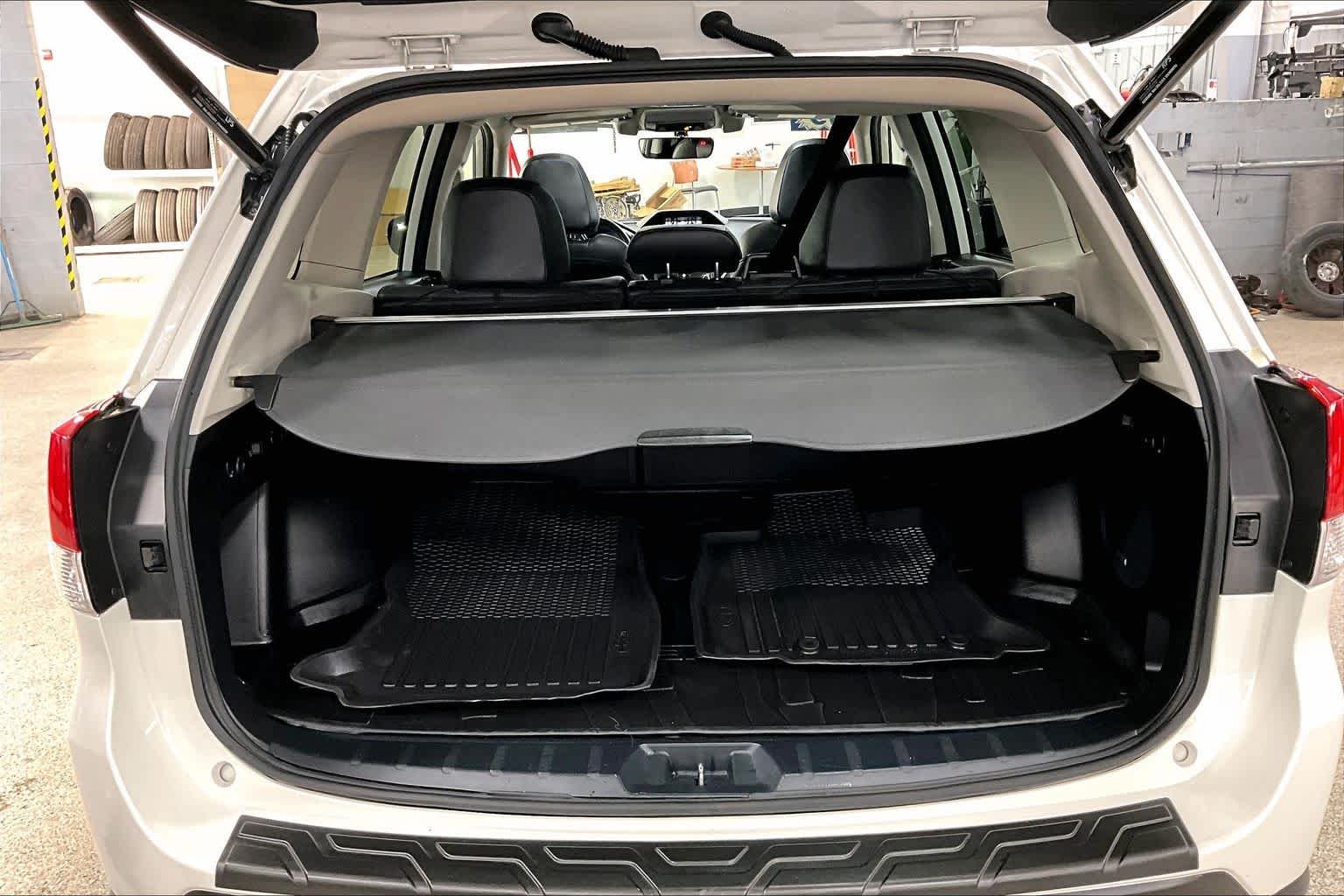 Used 2019 Crystal White Pearl Subaru Touring image 33