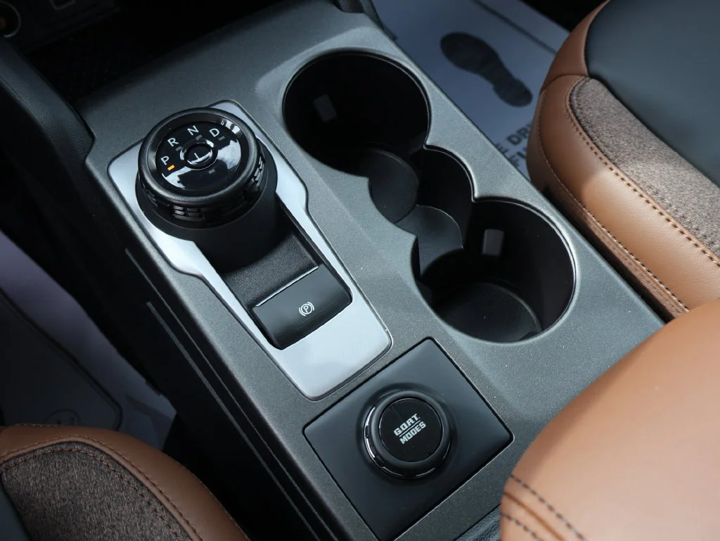 New 2026 Carbonized Gray Metallic Ford Outer Banks® image 39