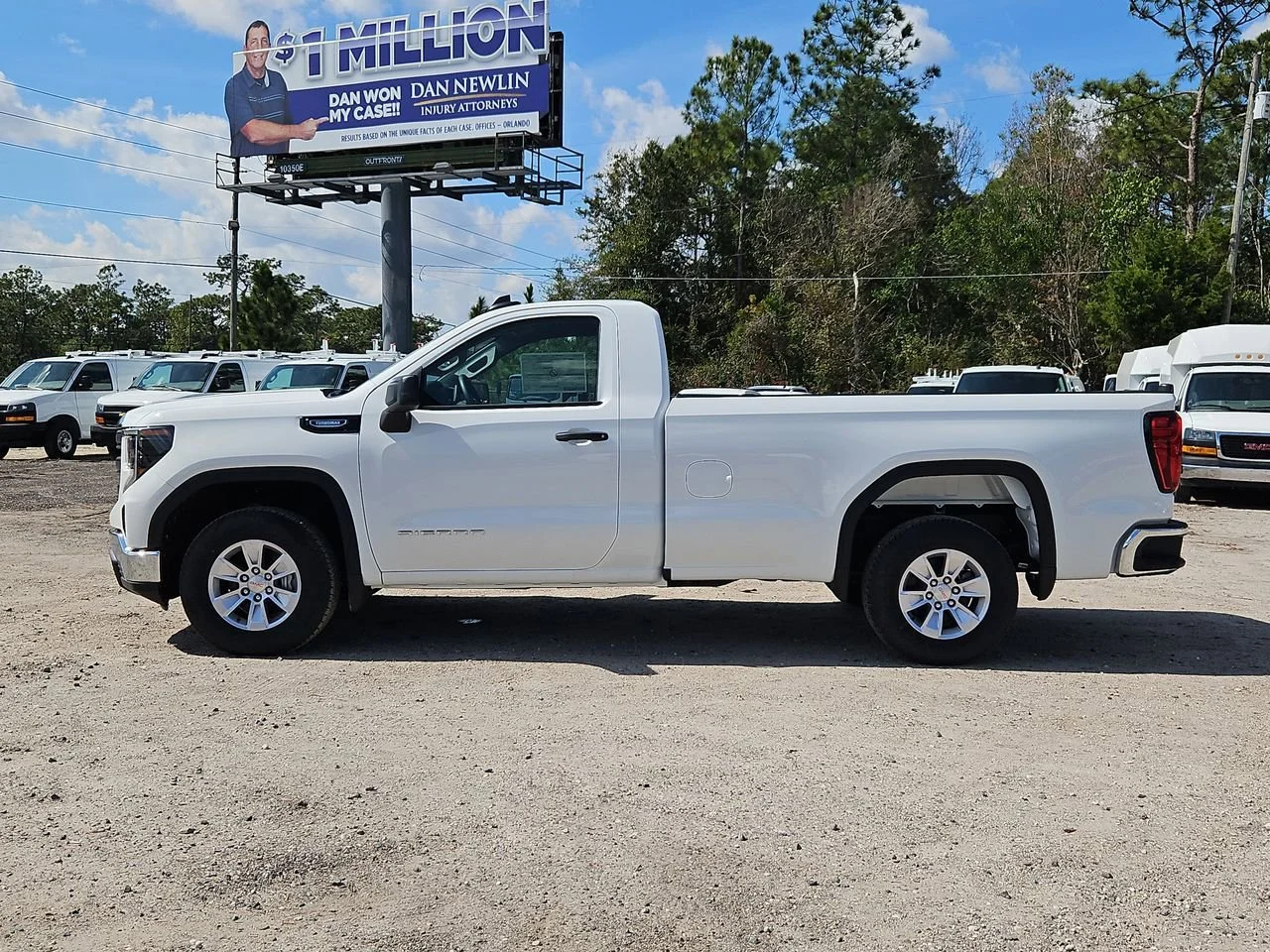 New 2026 Summit White GMC Pro image 5