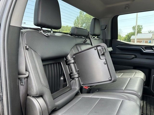 2023 Chevrolet Silverado 1500 LTZ - Photo 13