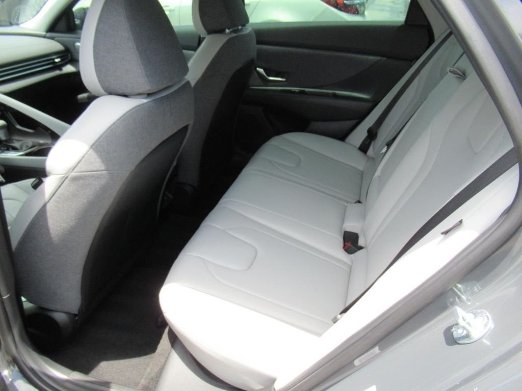 Used 2025 Gray Hyundai Limited image 33