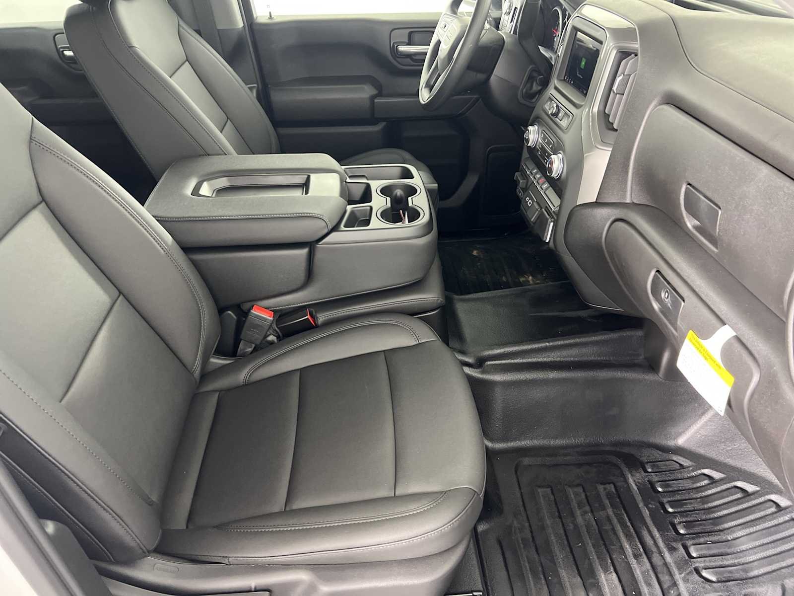 2026 GMC Sierra 2500HD Pro - Photo 11