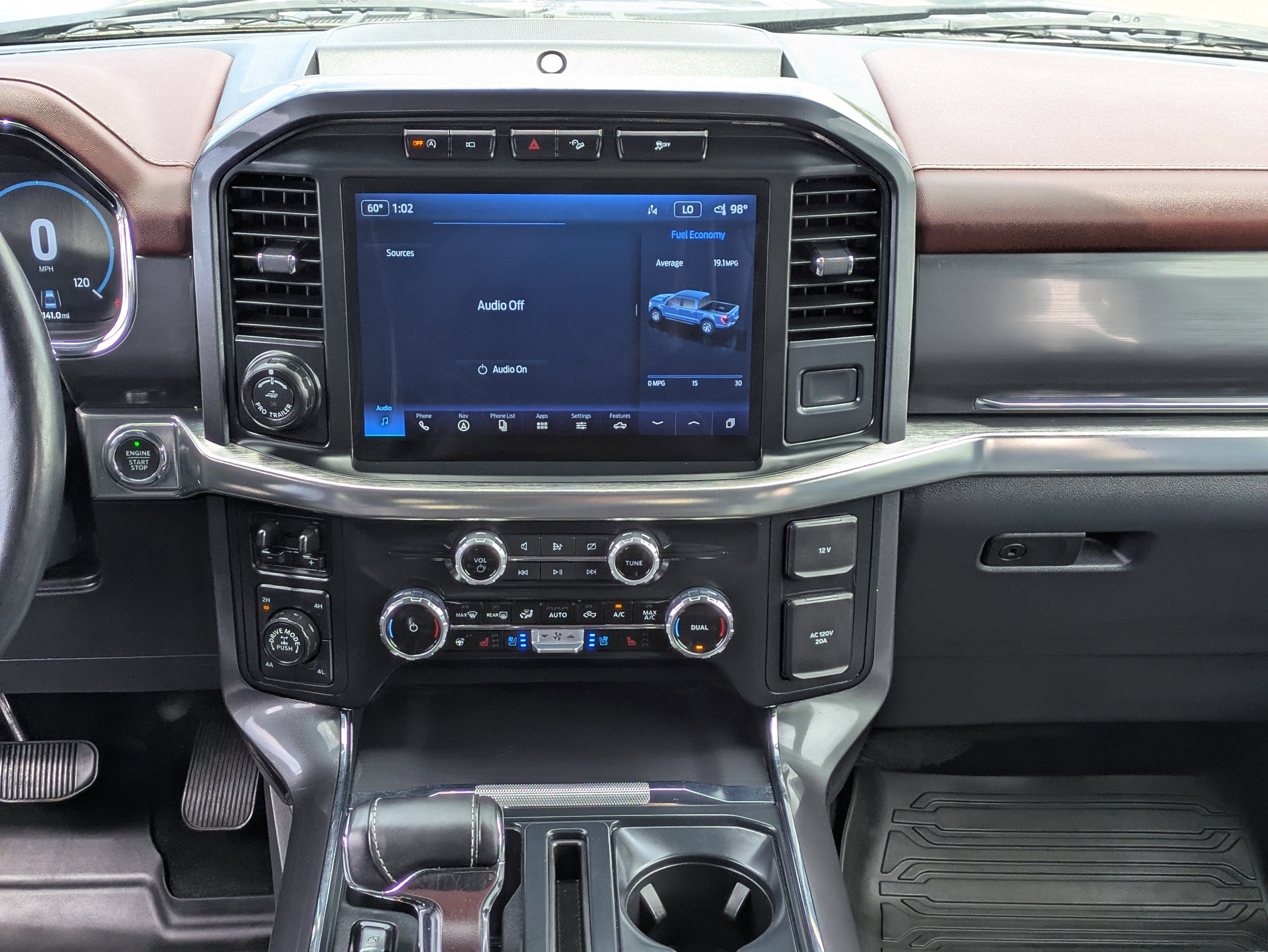 Used 2023 Blue Metallic Ford LARIAT image 17