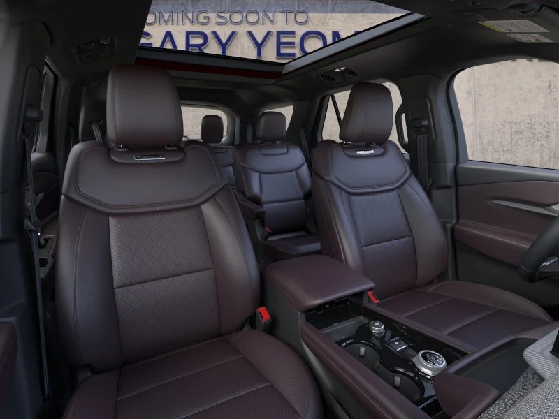 New 2026 Rapid Red Metallic Tinted Clearcoat Ford Platinum™ image 10