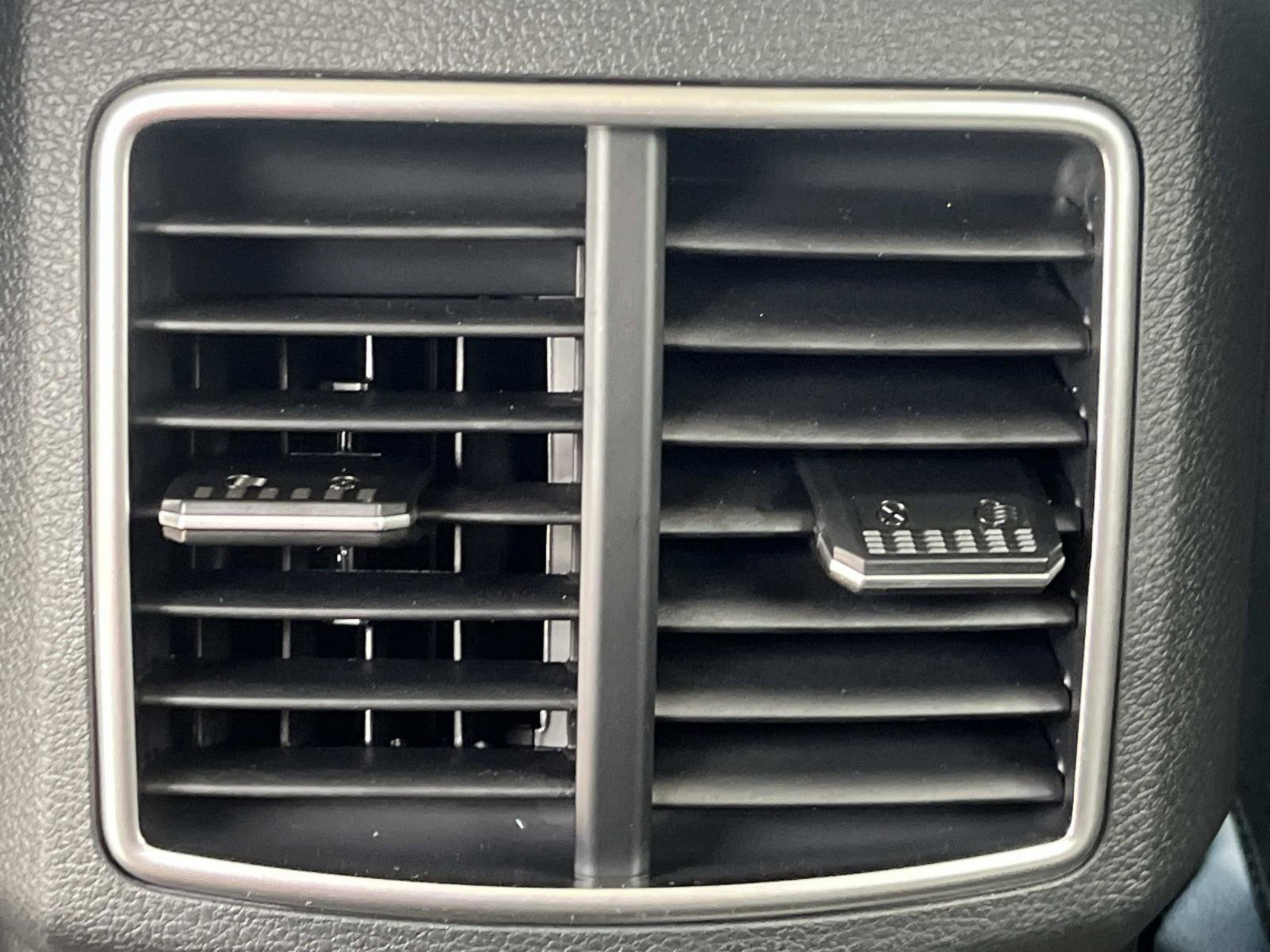 New 2026 Steel Gray Kia LX image 14