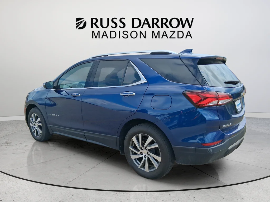 Used 2022 Blue Chevrolet Premier image 3