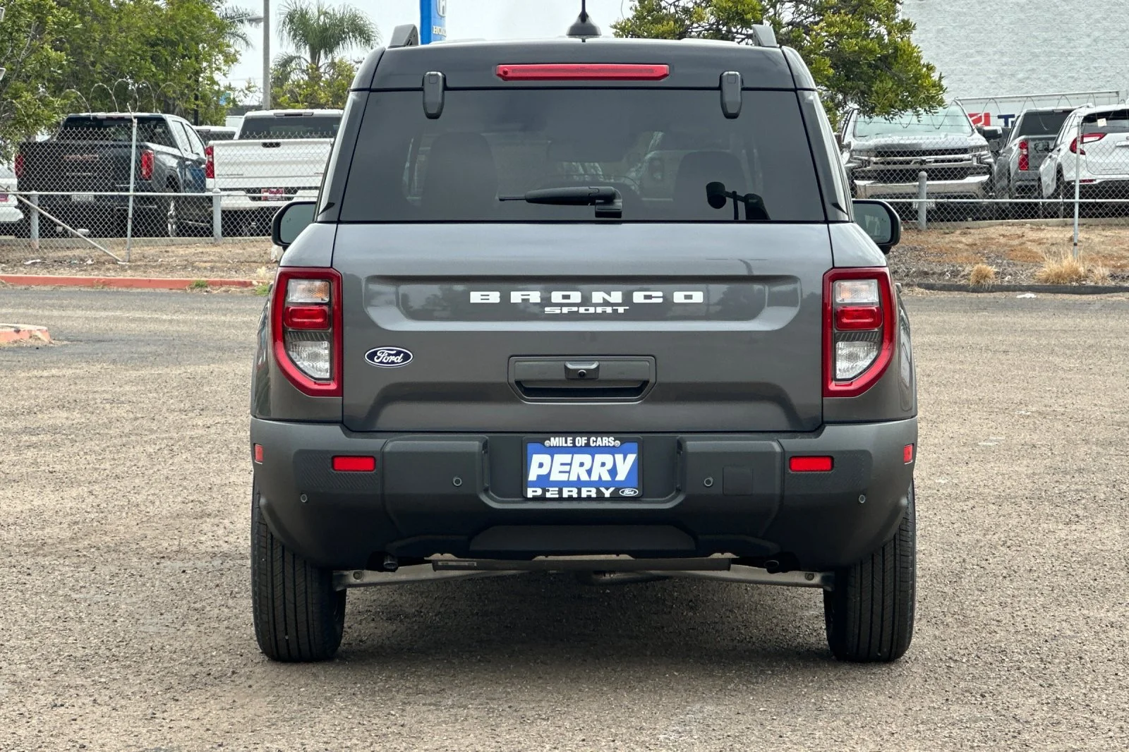 New 2026 Gray Ford Outer Banks image 4