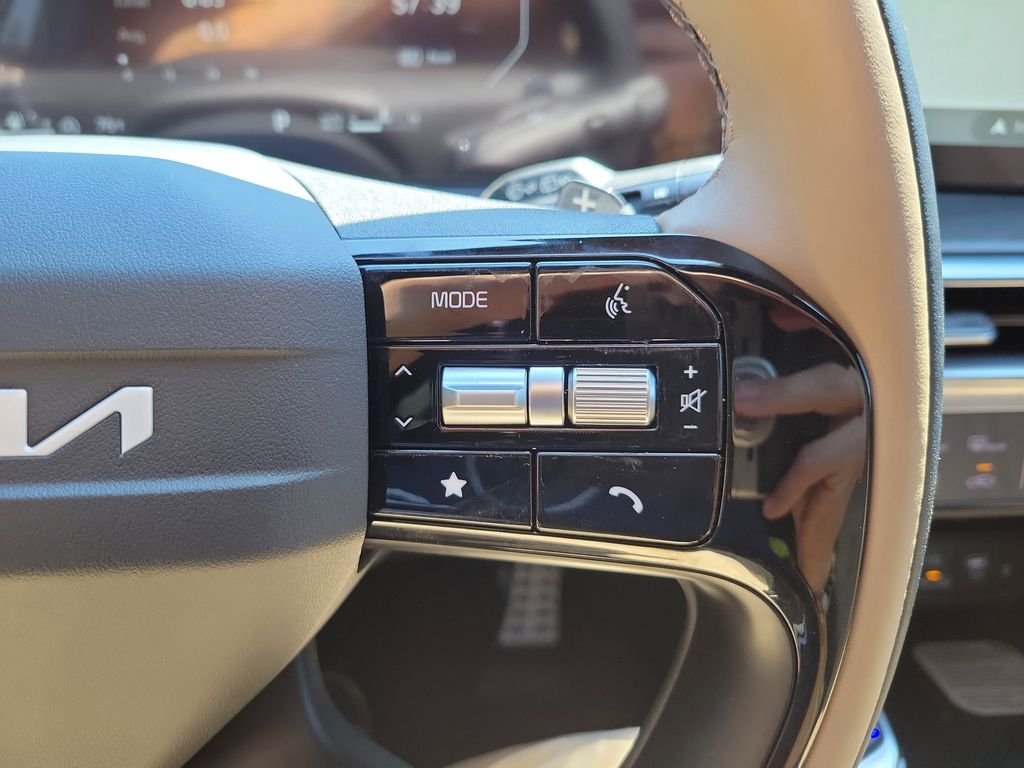 New 2026 Green Kia X-Line SX Prestige image 28