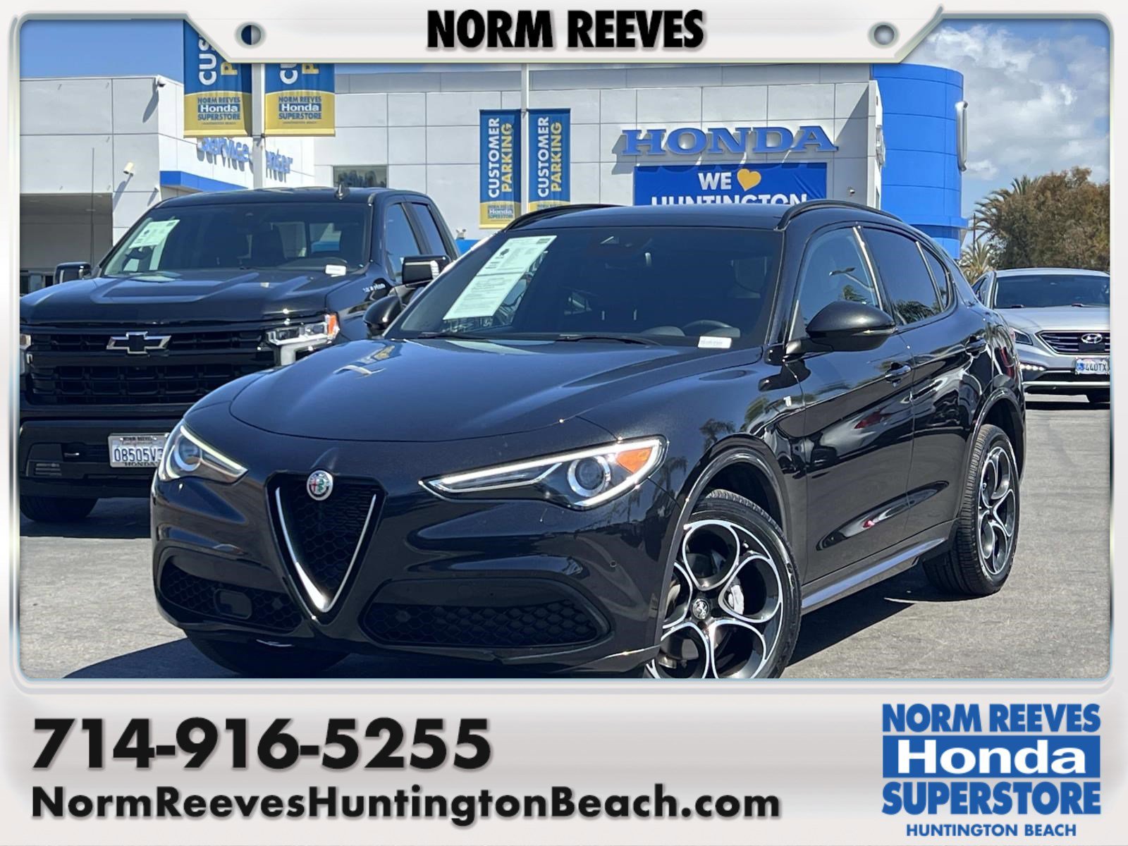 2023 Alfa Romeo Stelvio Ti AWD's photo