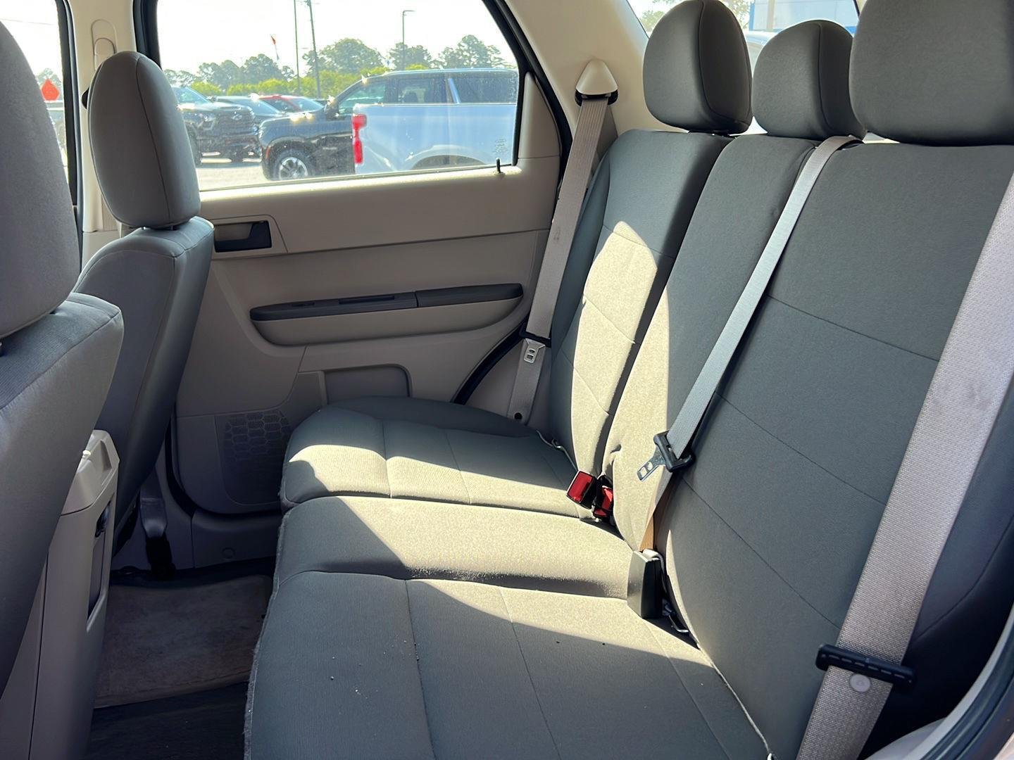 Used 2012 Gold Leaf Metallic Ford XLS image 14
