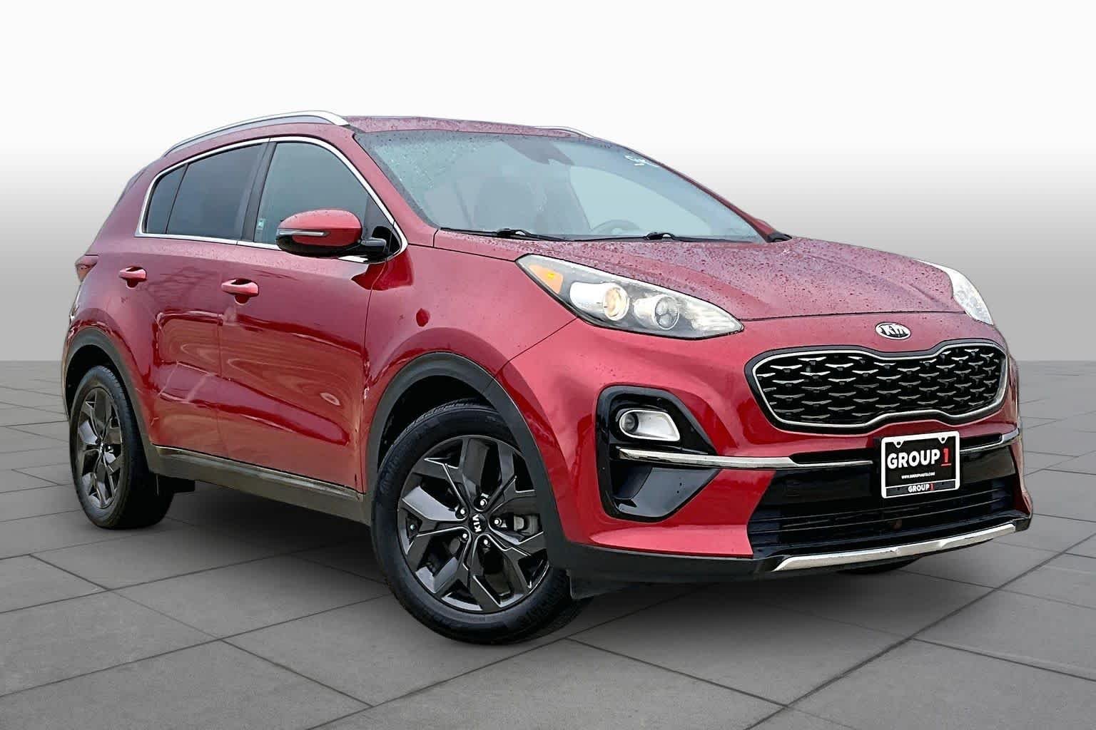 Used 2020 Hyper Red Kia S image 3