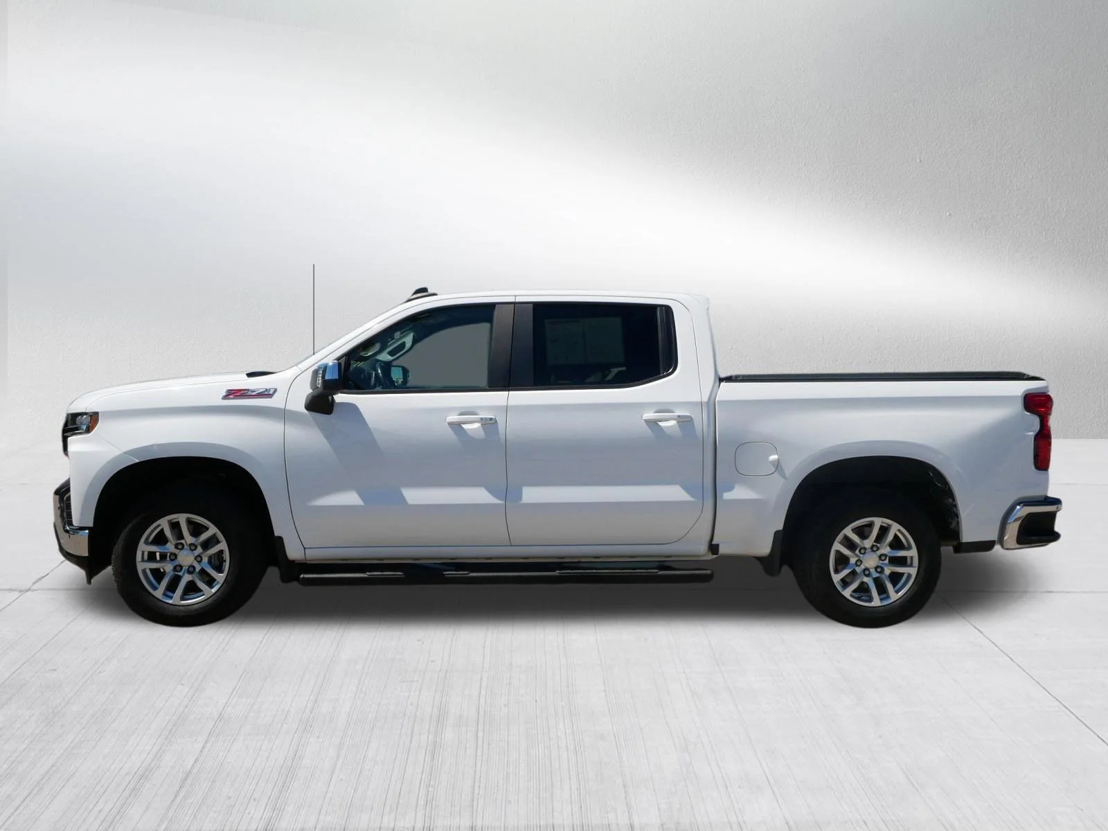 Used 2019 Summit White Chevrolet LT image 4