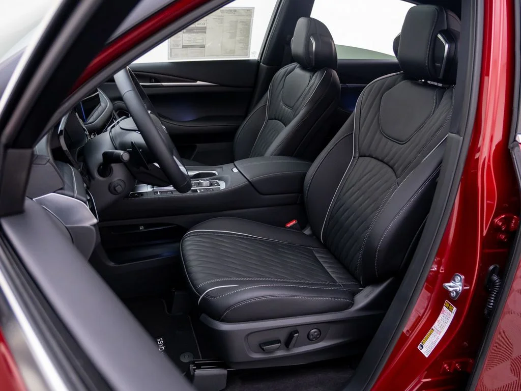 New 2027 2T SUN RED INFINITI Autograph AWD image 15