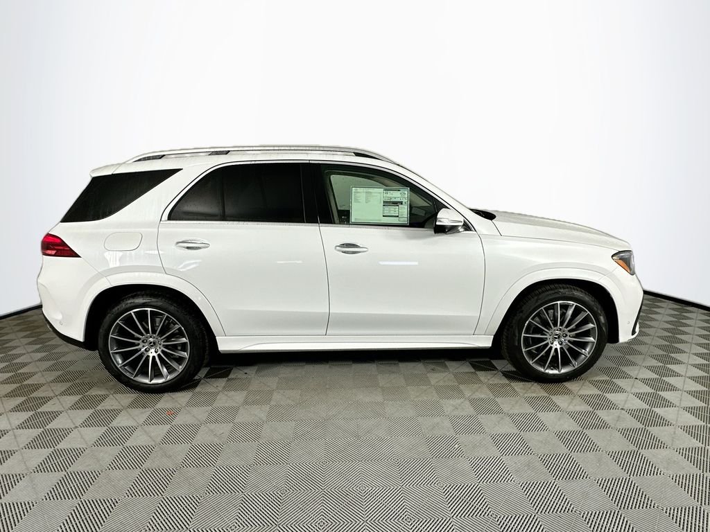 New 2026 MANUFAKTUR Moonlight White Metallic Mercedes-Benz GLE 350 image 8