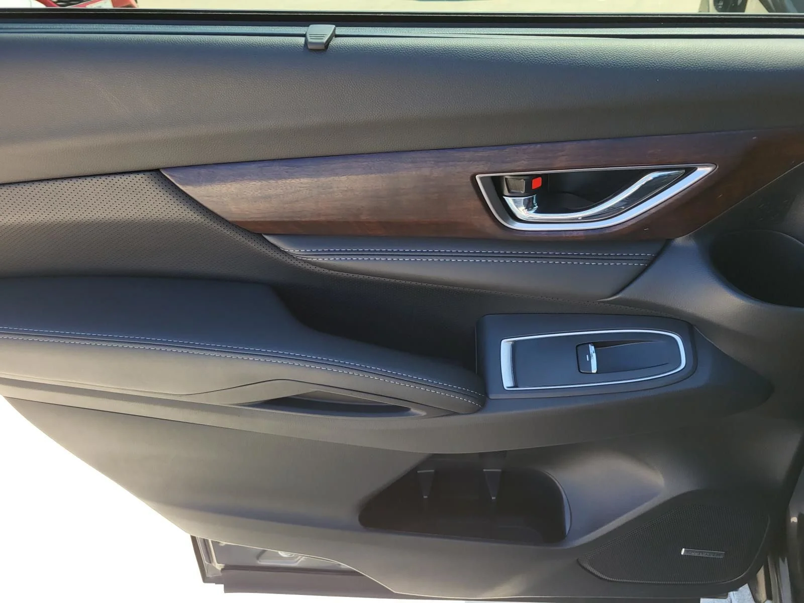 Used 2023 Gray Subaru Touring image 13