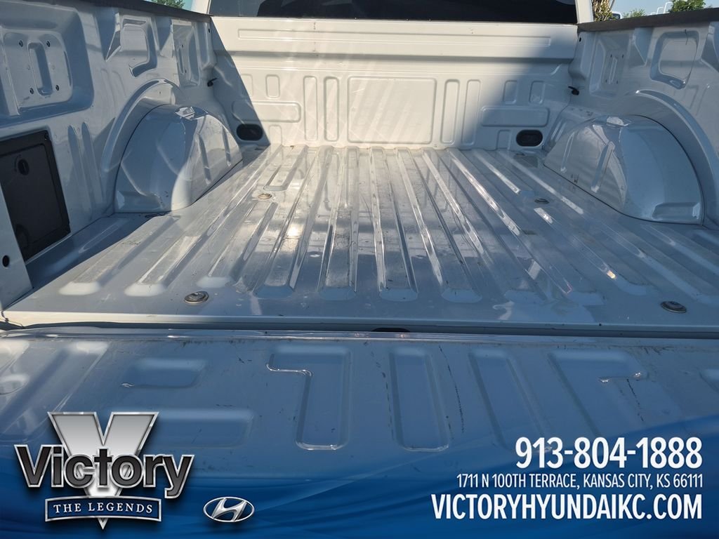 Used 2025 White Ford XLT image 21