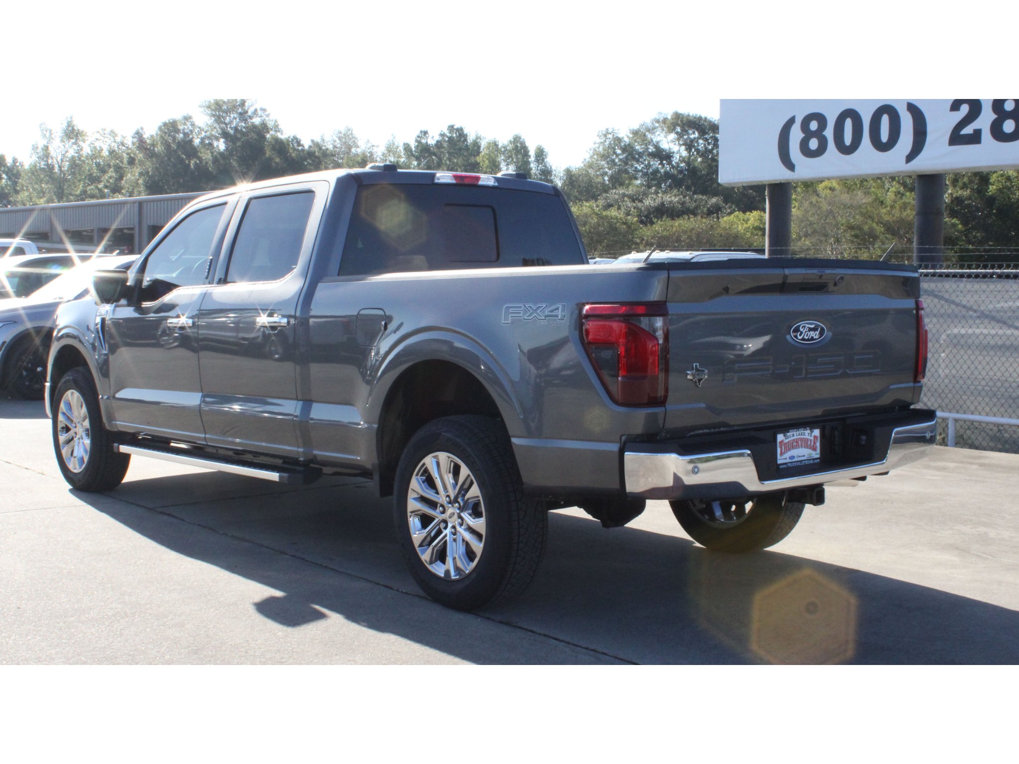 New 2026 Carbonized Gray Metallic Ford XLT image 24