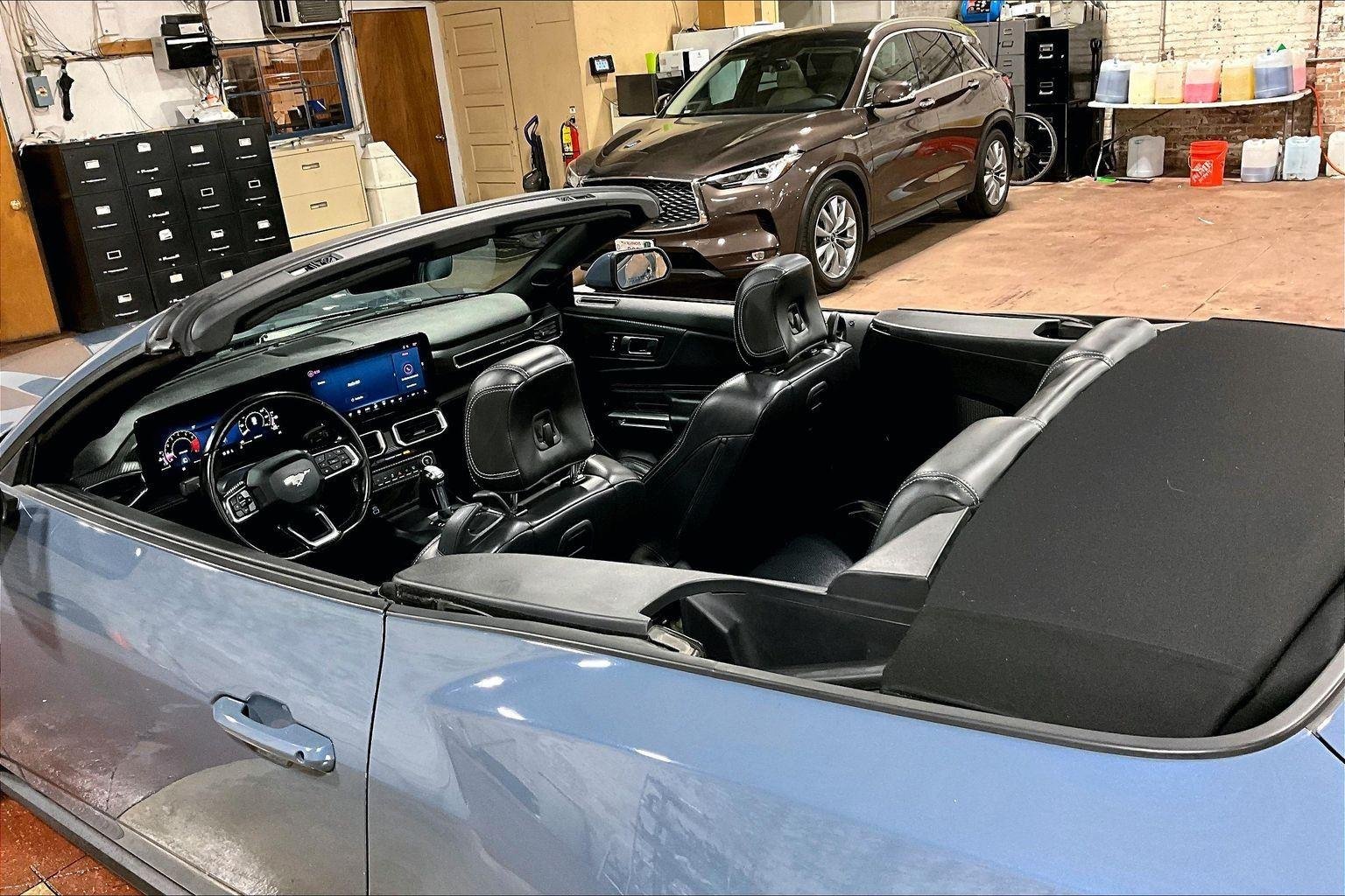 Used 2025 Vapor Blue Ford EcoBoost Premium image 31