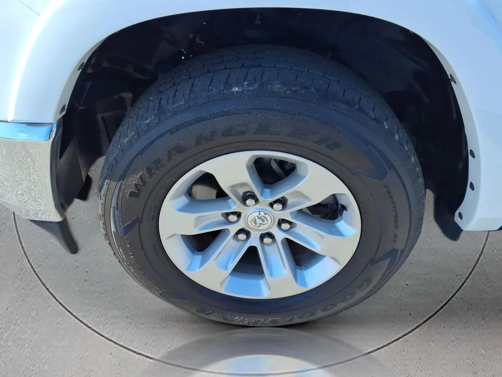 Used 2022 White Ram Laramie image 6