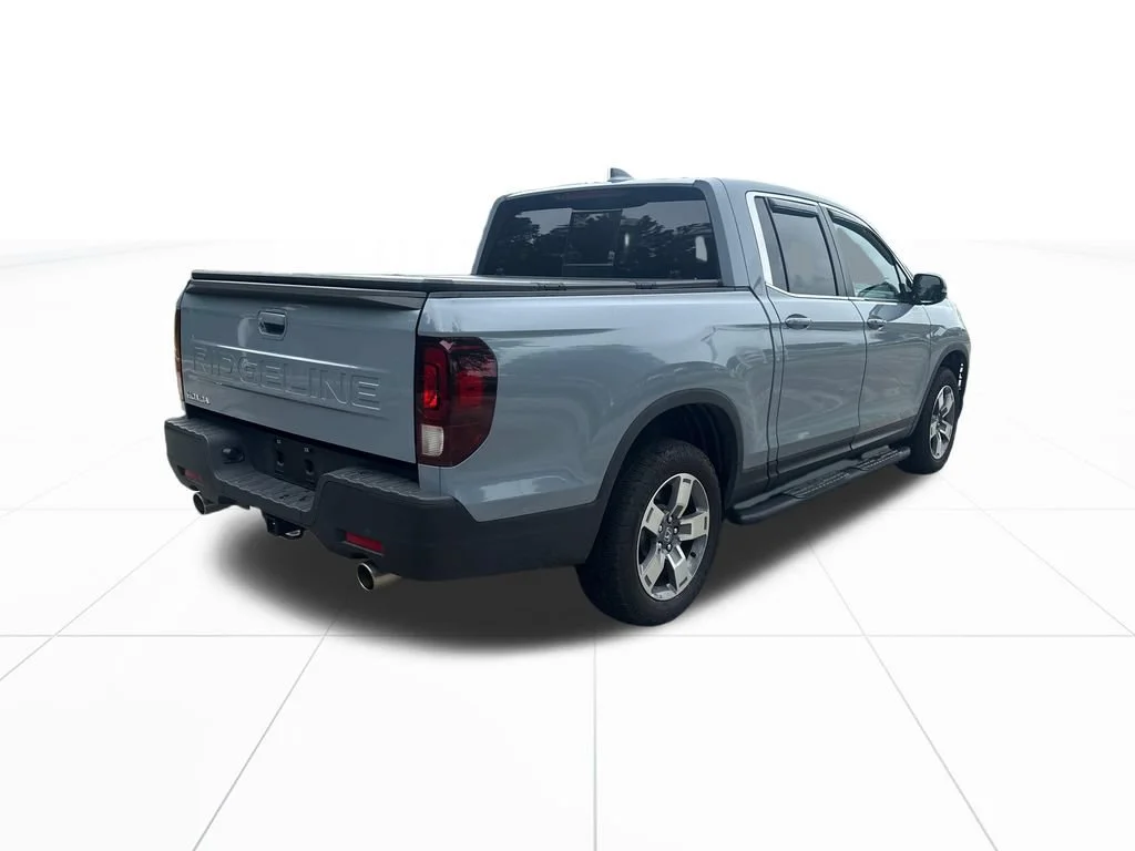 Certified Used 2024 Sonic Gray Pearl Honda AWD RTL image 45