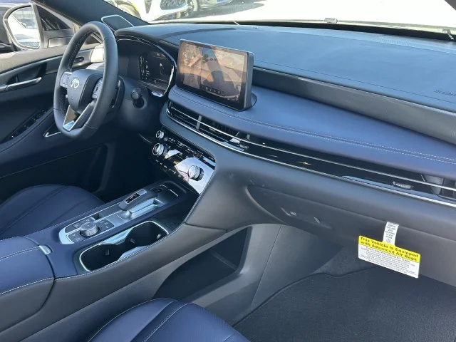 New 2027 RADIANT WHITE INFINITI Sport AWD image 13