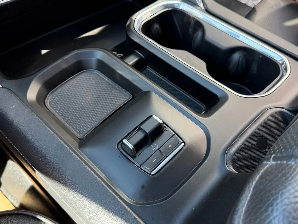 Used 2024 Blue GMC Denali image 14