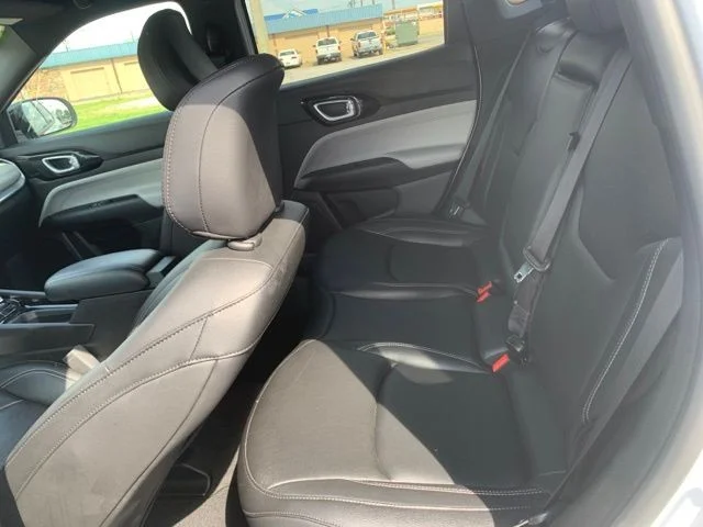 Used 2025 White Jeep Limited image 25