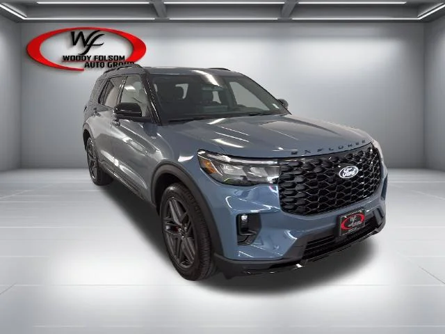 New 2027 Vapor Blue Metallic Ford ST-Line image 21