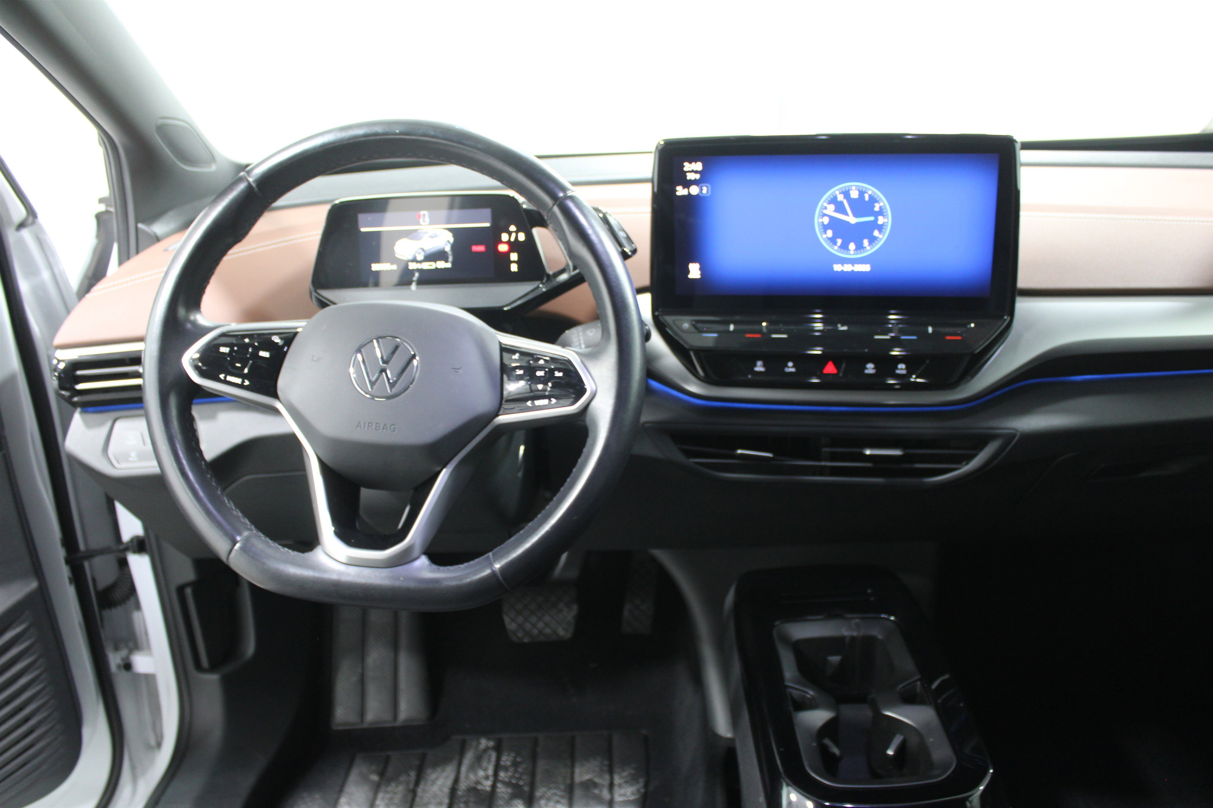 Used 2021 Volkswagen ID.4 PRO S with VIN WVGKMPE27MP047602 for sale in Wichita, KS