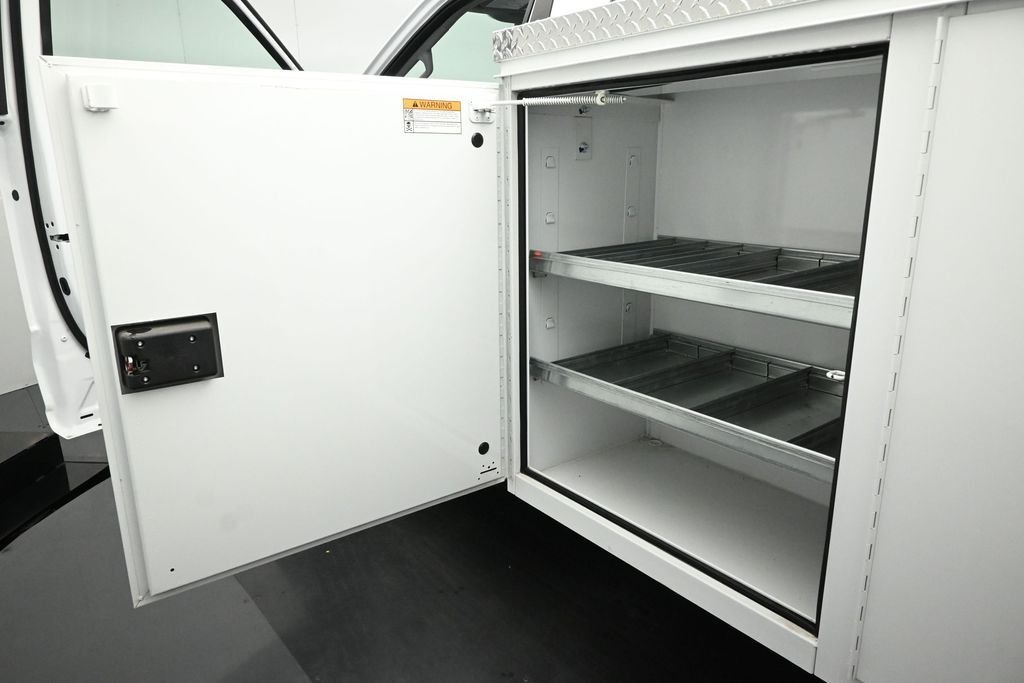 New 2025 Oxford White Ford XL image 16