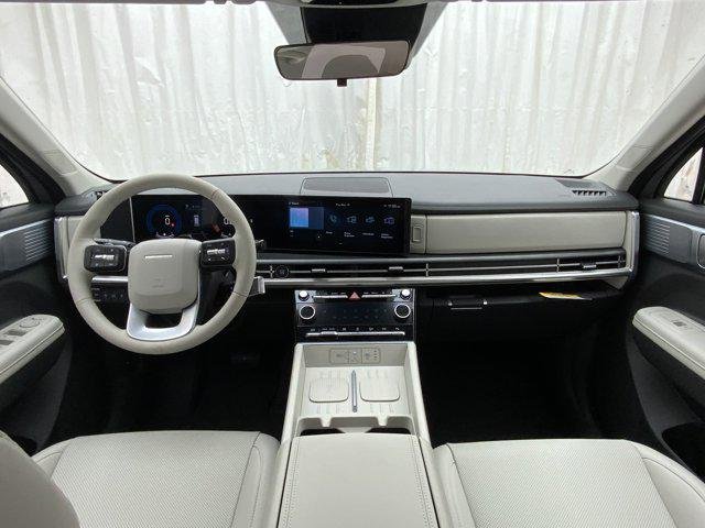 New 2026 Shimmering Silver Hyundai SEL AWD image 10