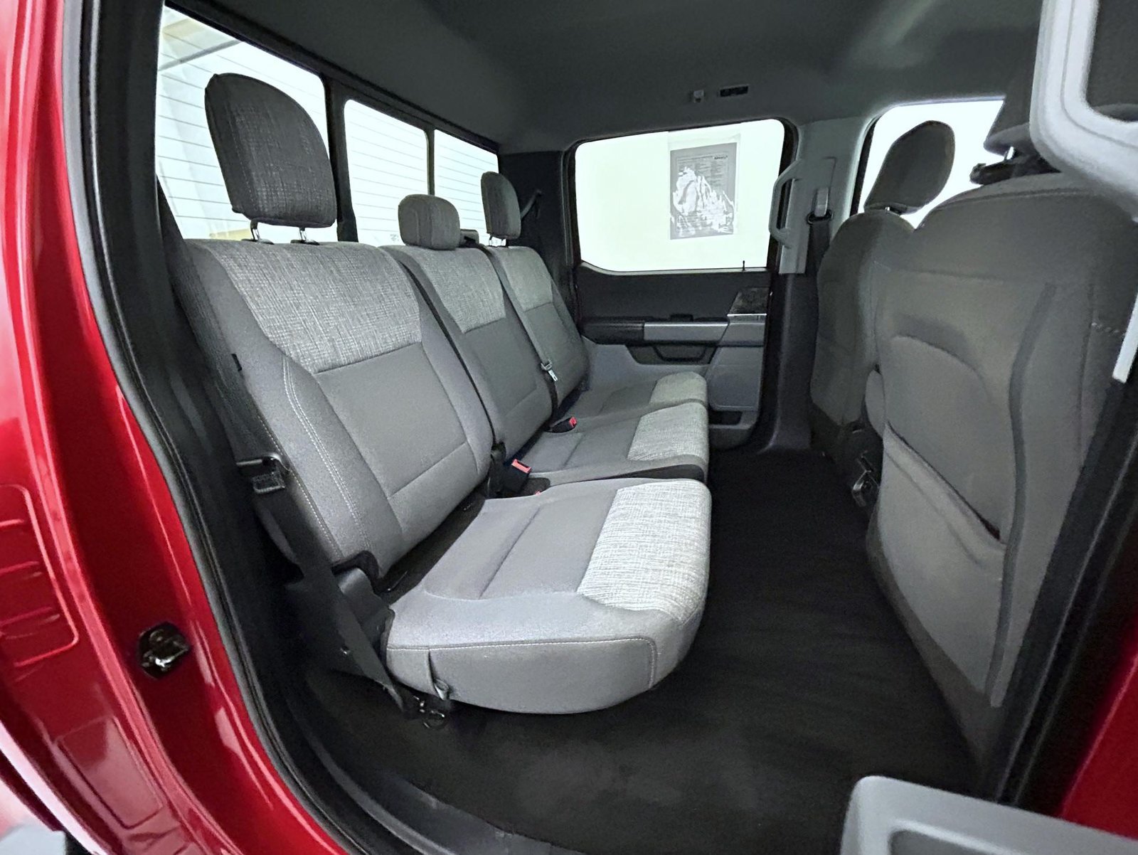 Used 2021 Red Ford XLT image 18
