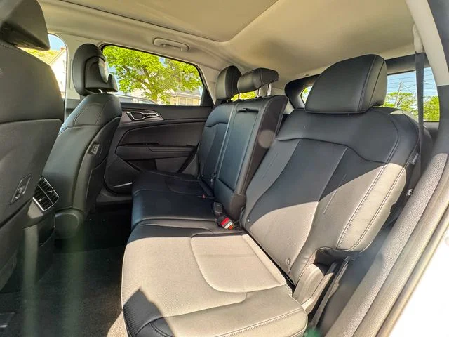 Used 2026 White Kia SX image 19