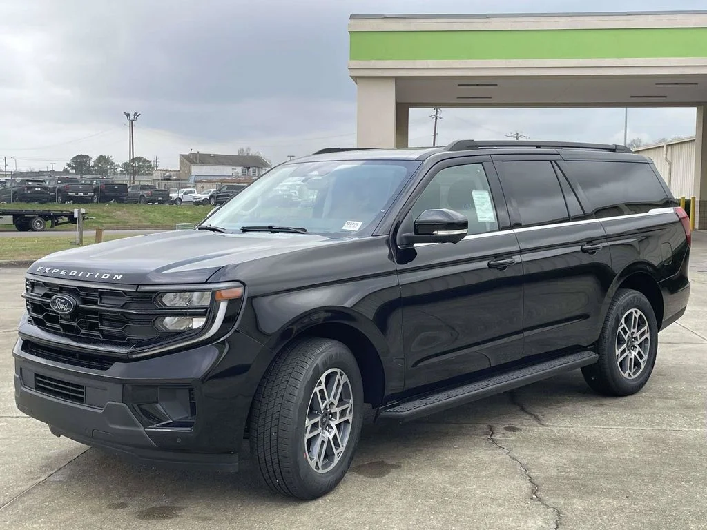 New 2026 Agate Black Metallic Ford Active image 7