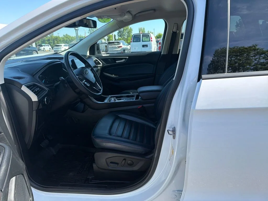 2024 Ford Edge SEL - Photo 10