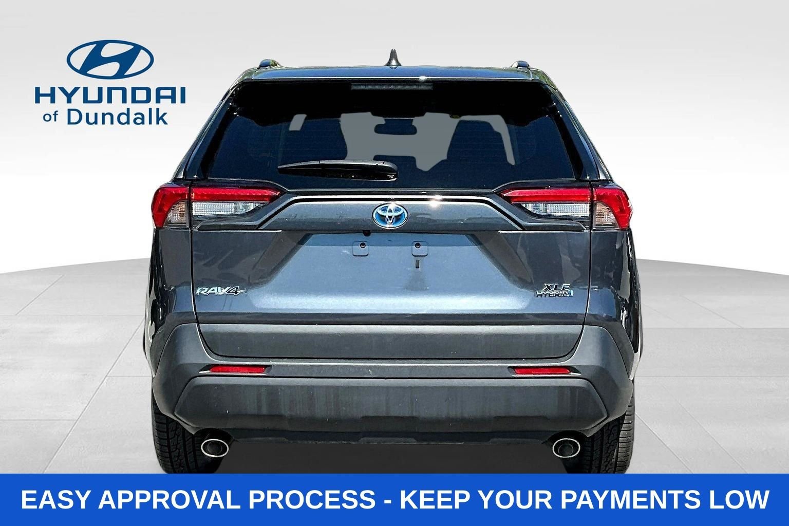 Used 2023 Gray Toyota XLE image 7