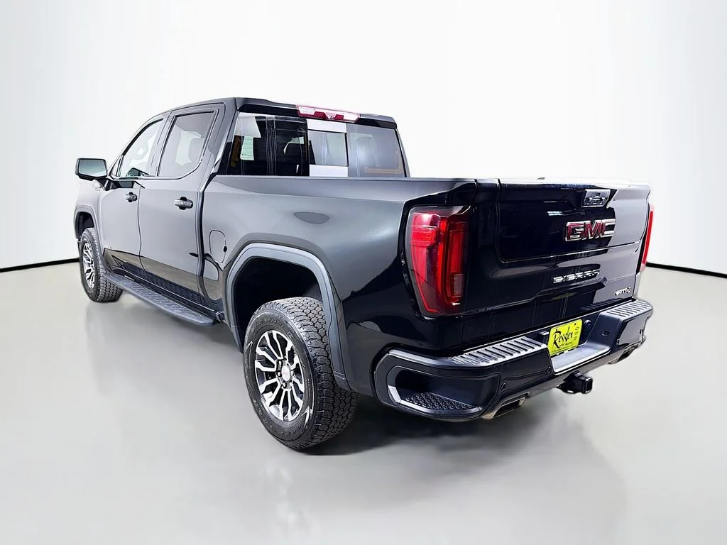 Used 2021 Black GMC AT4 image 8