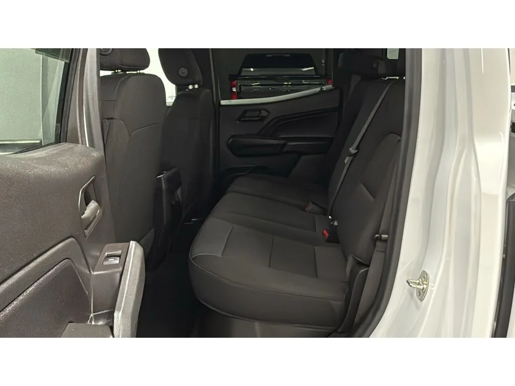 Used 2024 Summit White Chevrolet WT image 32