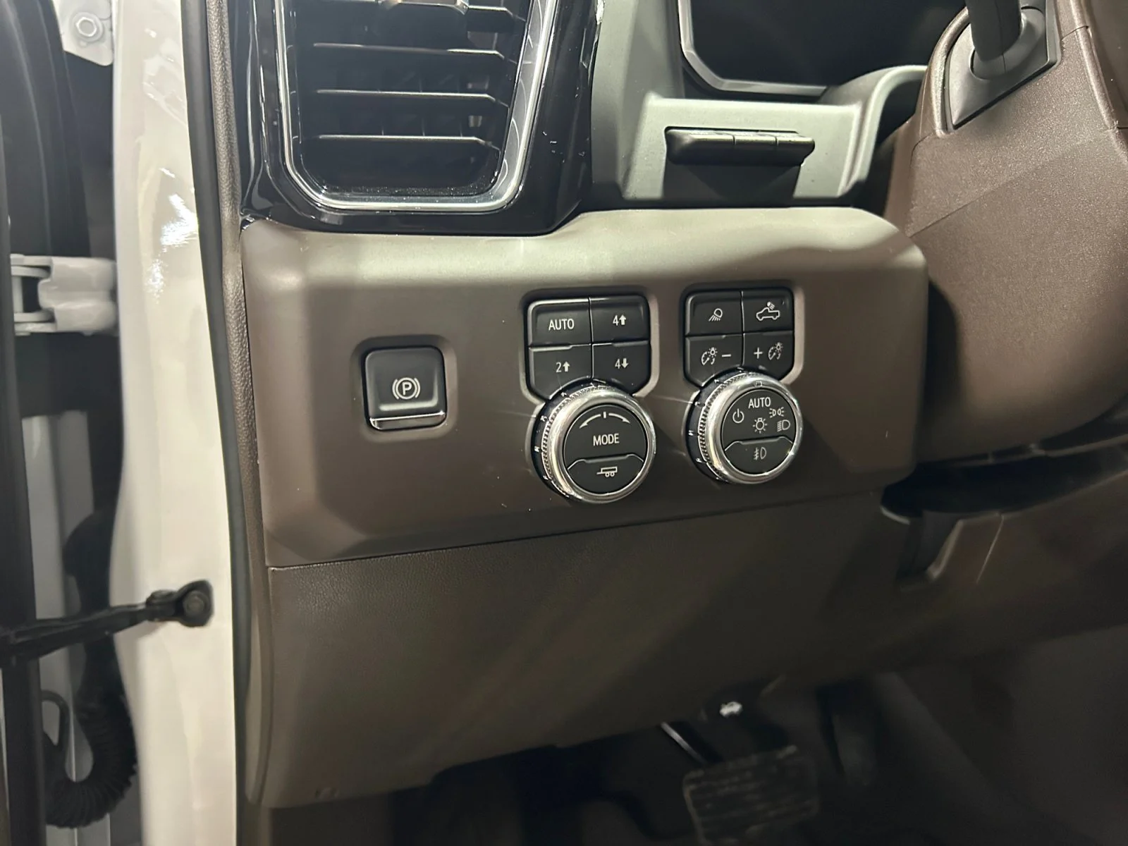 New 2026 Summit White GMC Denali image 16