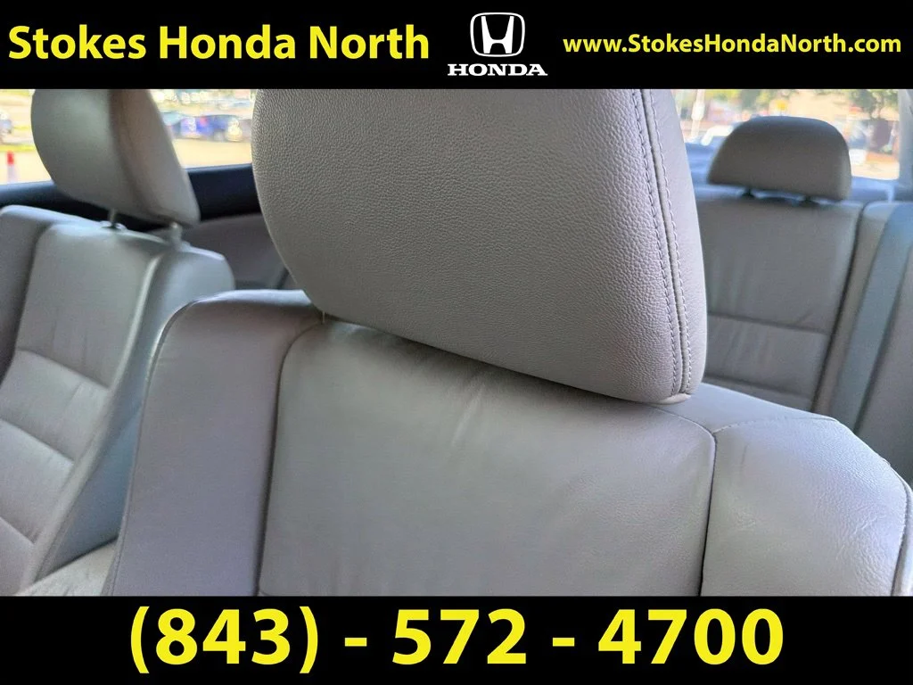 Used 2012  Honda EX-L image 5