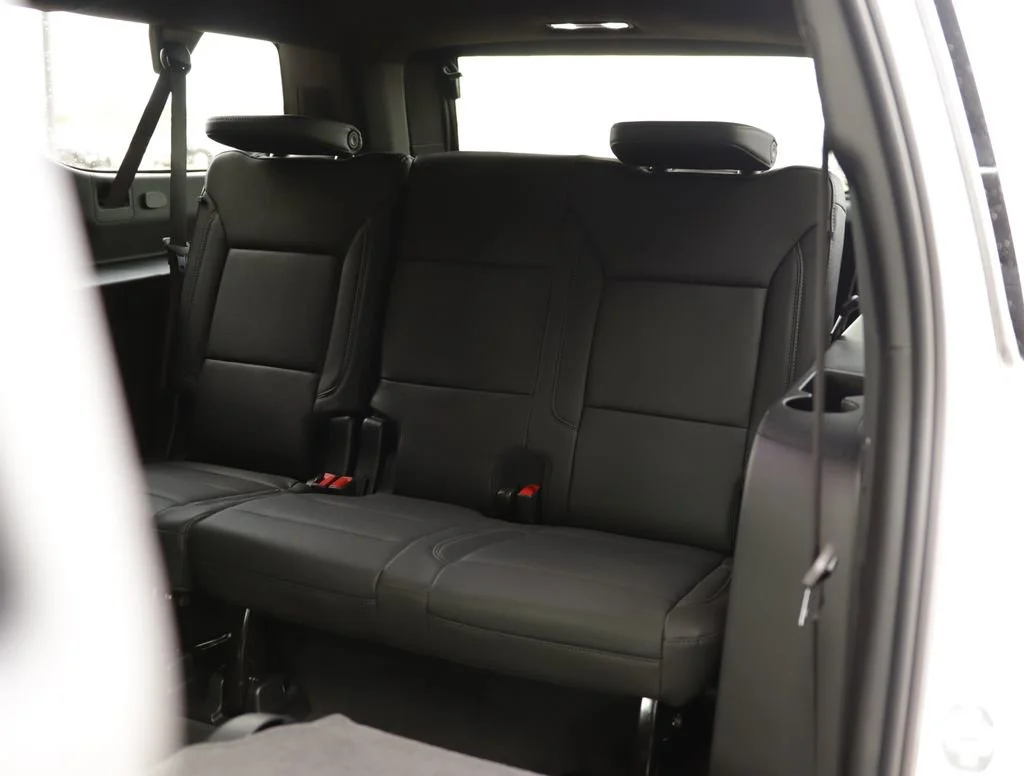 2026 Chevrolet Suburban LT - Photo 31
