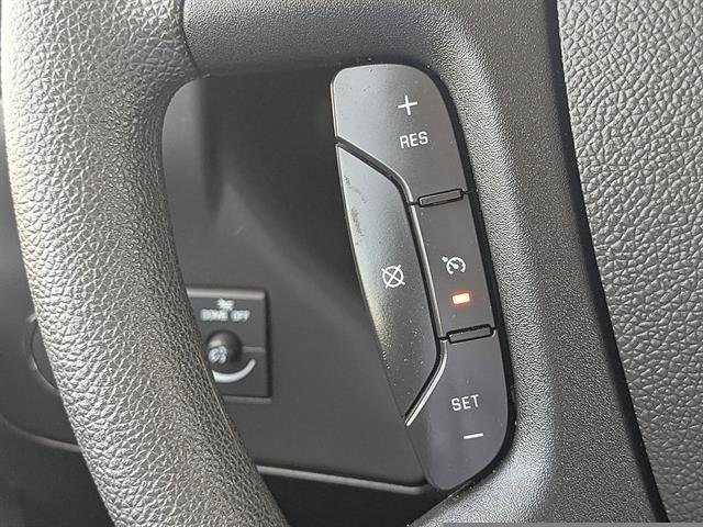 2024 Chevrolet Express Passenger LT - Photo 26