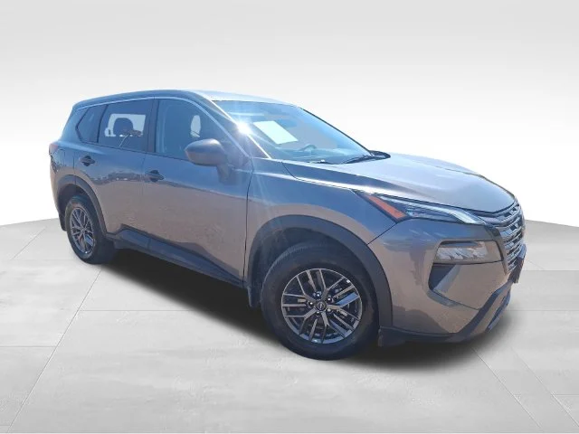 Used 2026 Gray Nissan S image 1