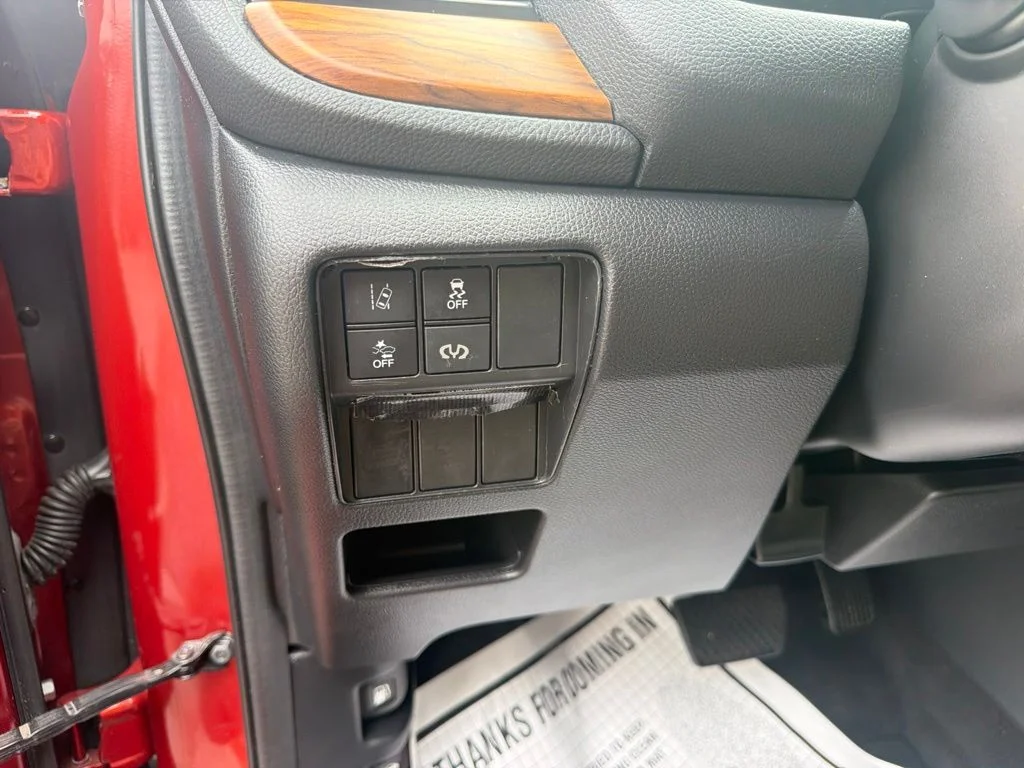 Certified Used 2018  Honda EX image 17