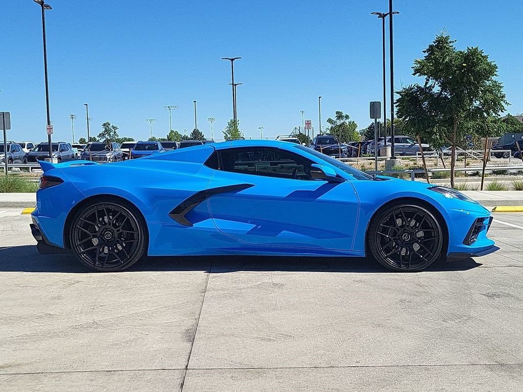 Used 2020 RAPID BLUE Chevrolet 2LT image 9