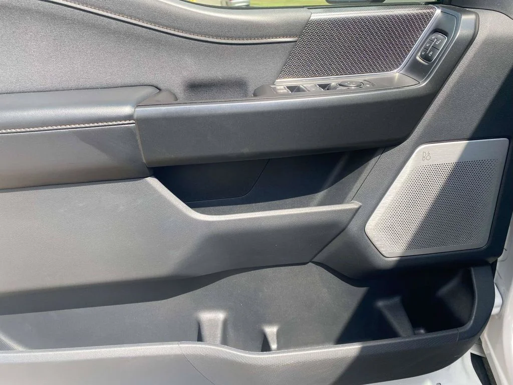 Used 2021 White Ford Raptor image 13