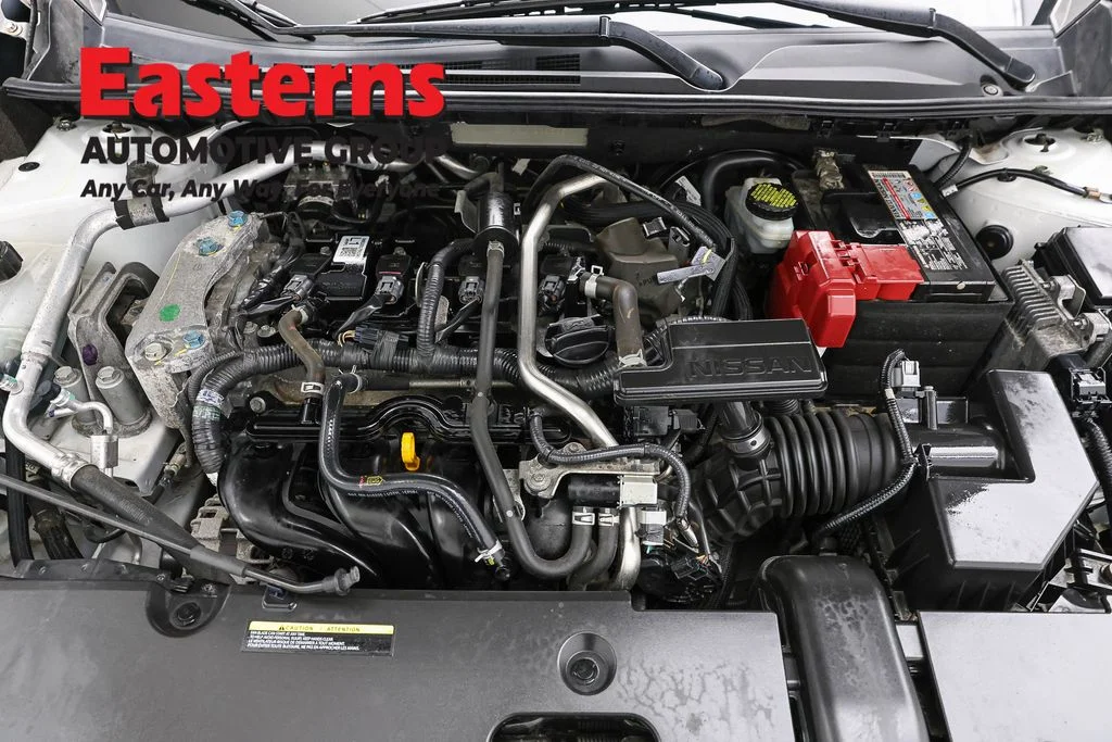 Used 2020 White Nissan S image 7